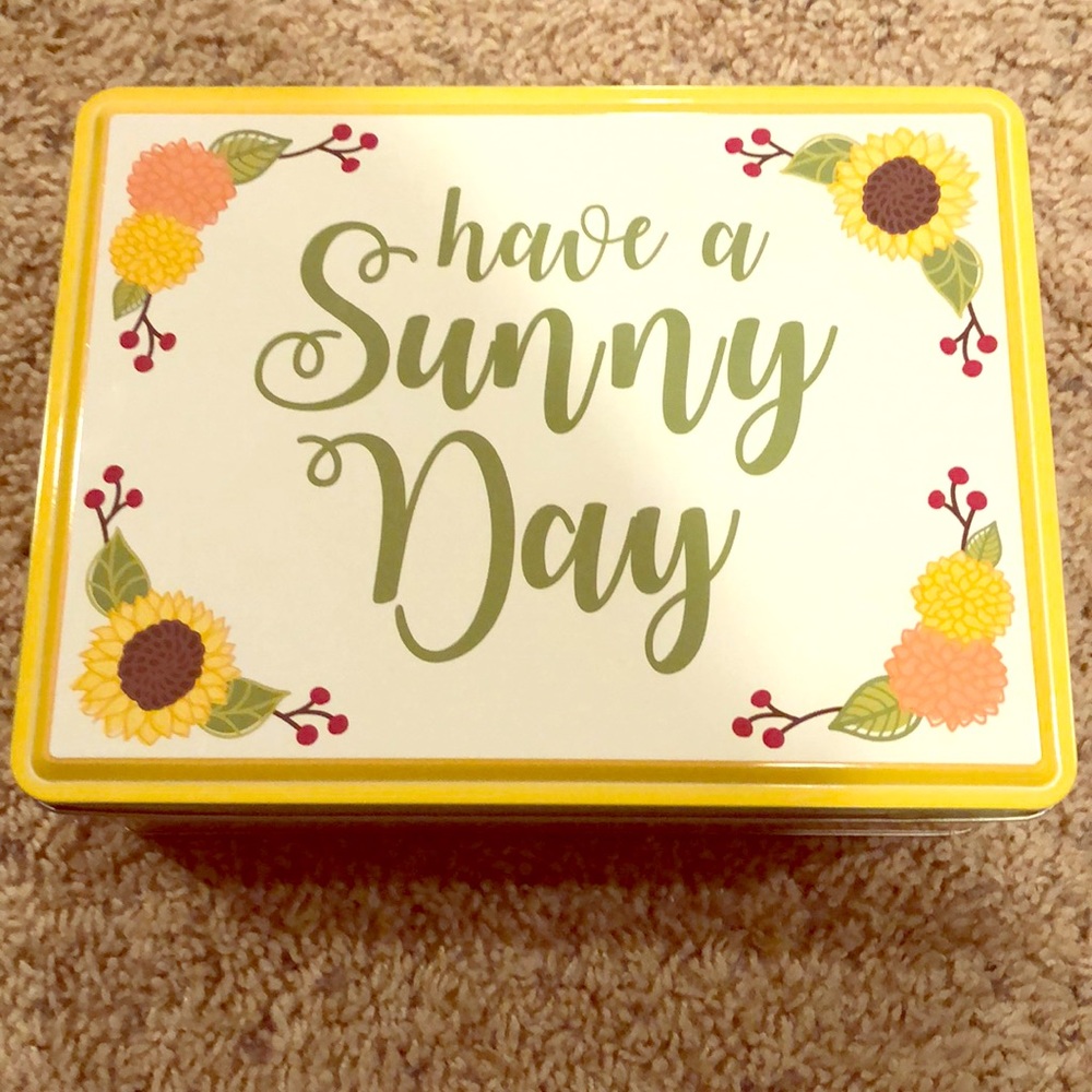 Have A Sunny Day NWOT cookie tin container